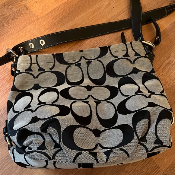 Handbags - Coach F1276-F15067 Soho Signature Duffle Shoulder Bag